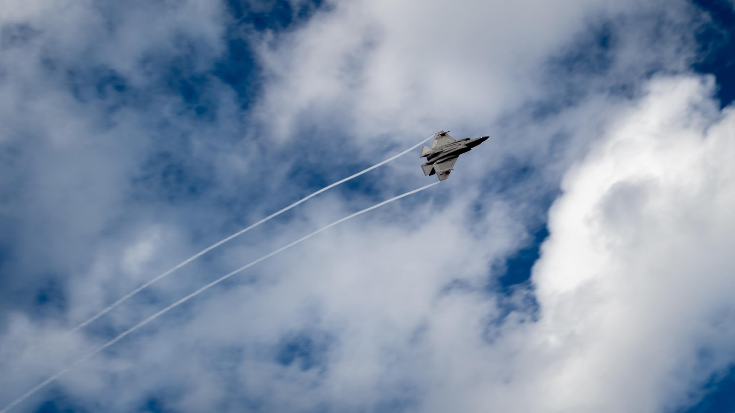PHILIPPINE SEA (Nov. 30, 2021) An F-35C Lightning II, assigned to the “Argonauts” of Strike Fighter Squadron (VFA) 147, performs a fly by over the flight deck of the Nimitz-class aircraft carrier USS Carl Vinson (CVN 70) during Annual Exercise (ANNUALEX) 2021, Nov. 30, 2021. 