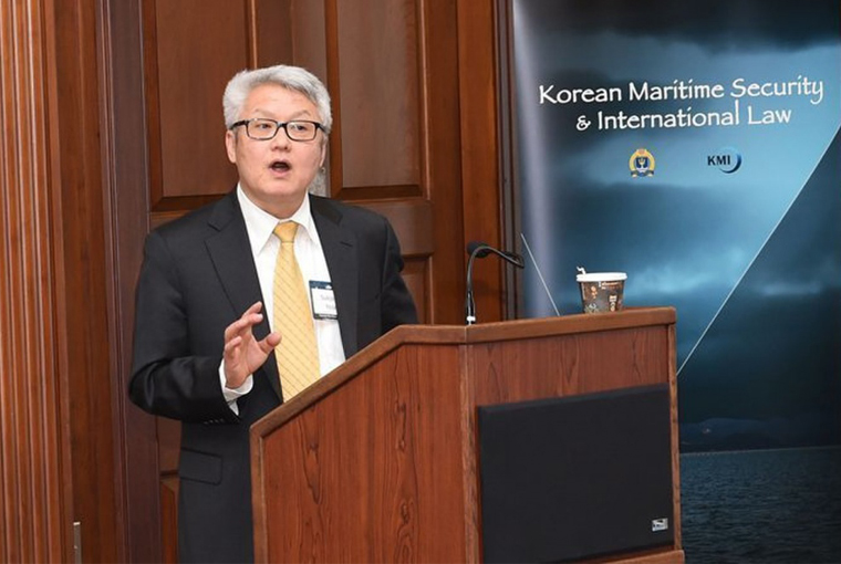 Photo of Sukjoon Yoon, senior research fellow at the Korean Institute of Maritime Strategy, addressing the workshop on "Korean Maritime Security and International Law" hosted by the Stockton Center for the Study of International Law at U.S. Naval War College and the Korea Maritime Institute